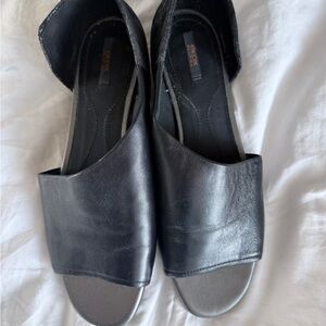 Black Women's Geox leather sandals with silver accents size 41